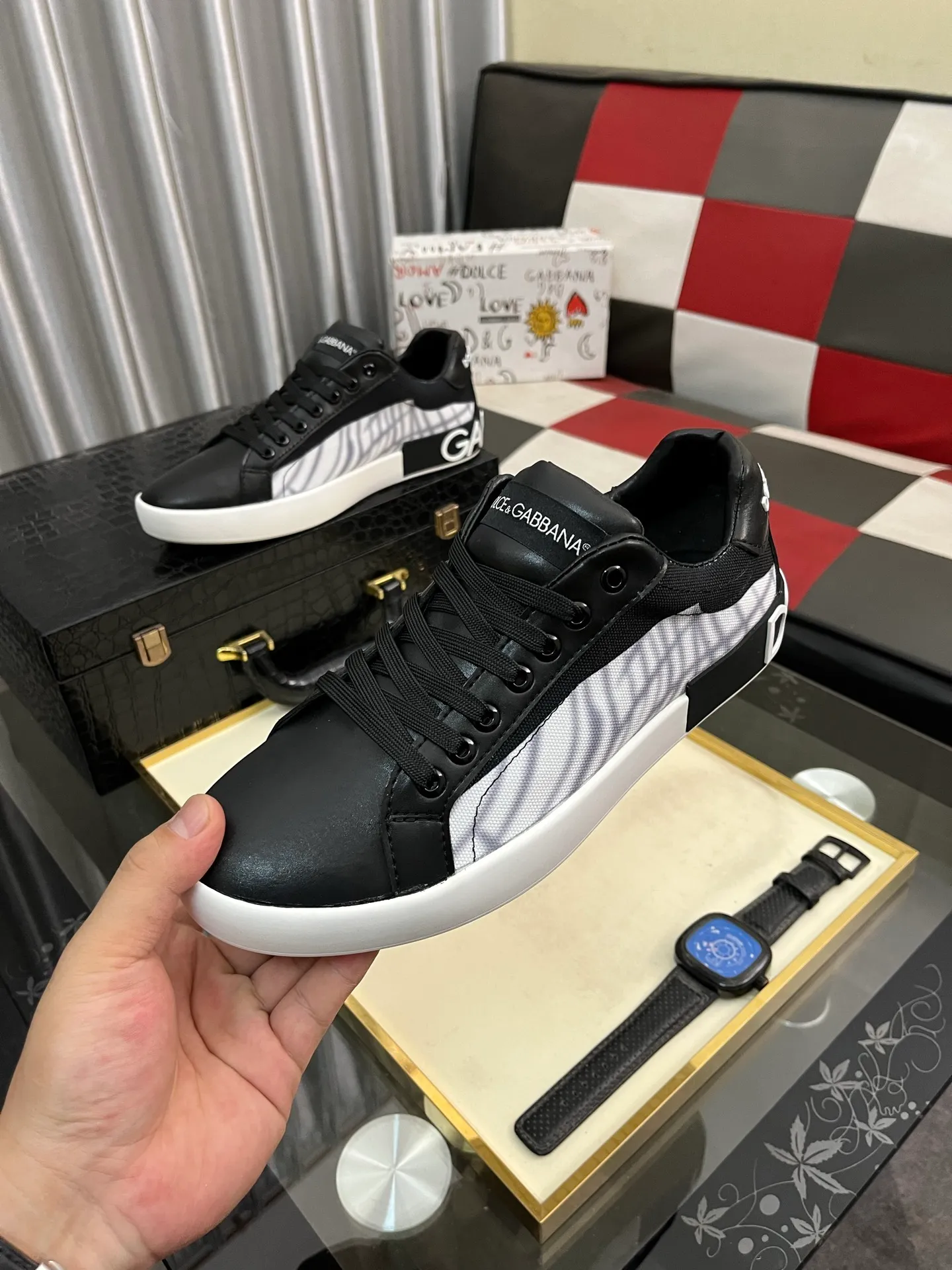 Men's men's shoes 💰420⌚️⌚️【DG～】couple casual shoes, on sale simultaneously in 2025z cabinet 🔶Size: 35-44#️⃣ 1 color 🔜The upper is made of multi-material splicing ➕Mesh lining, comfortable and breathable, sole: original comfortable and wear-resistant outsole, ⚠️Photographed in real life🎬The real thing is better📢📢📢